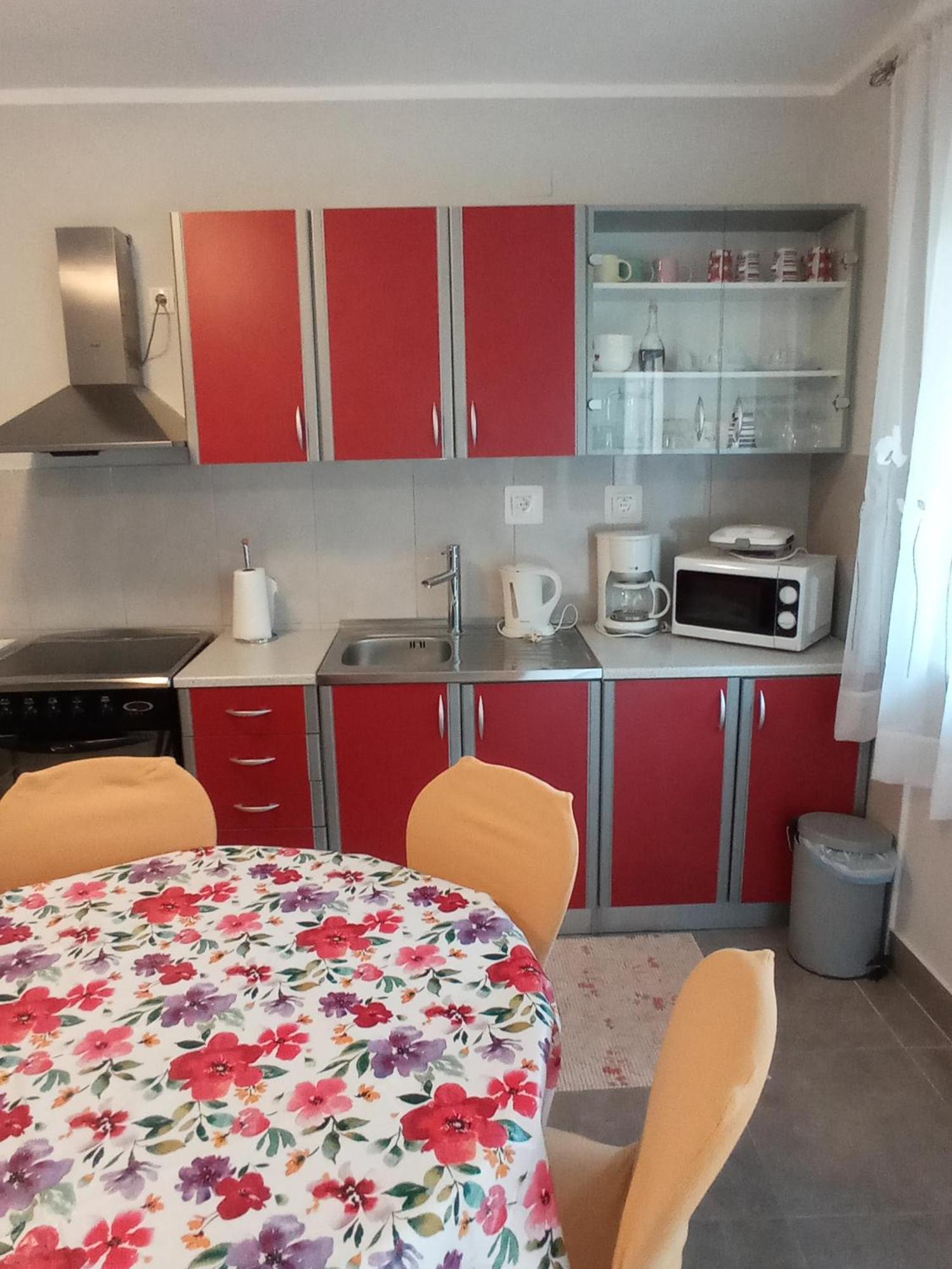 Apartments Sunag Шибеник Екстер'єр фото