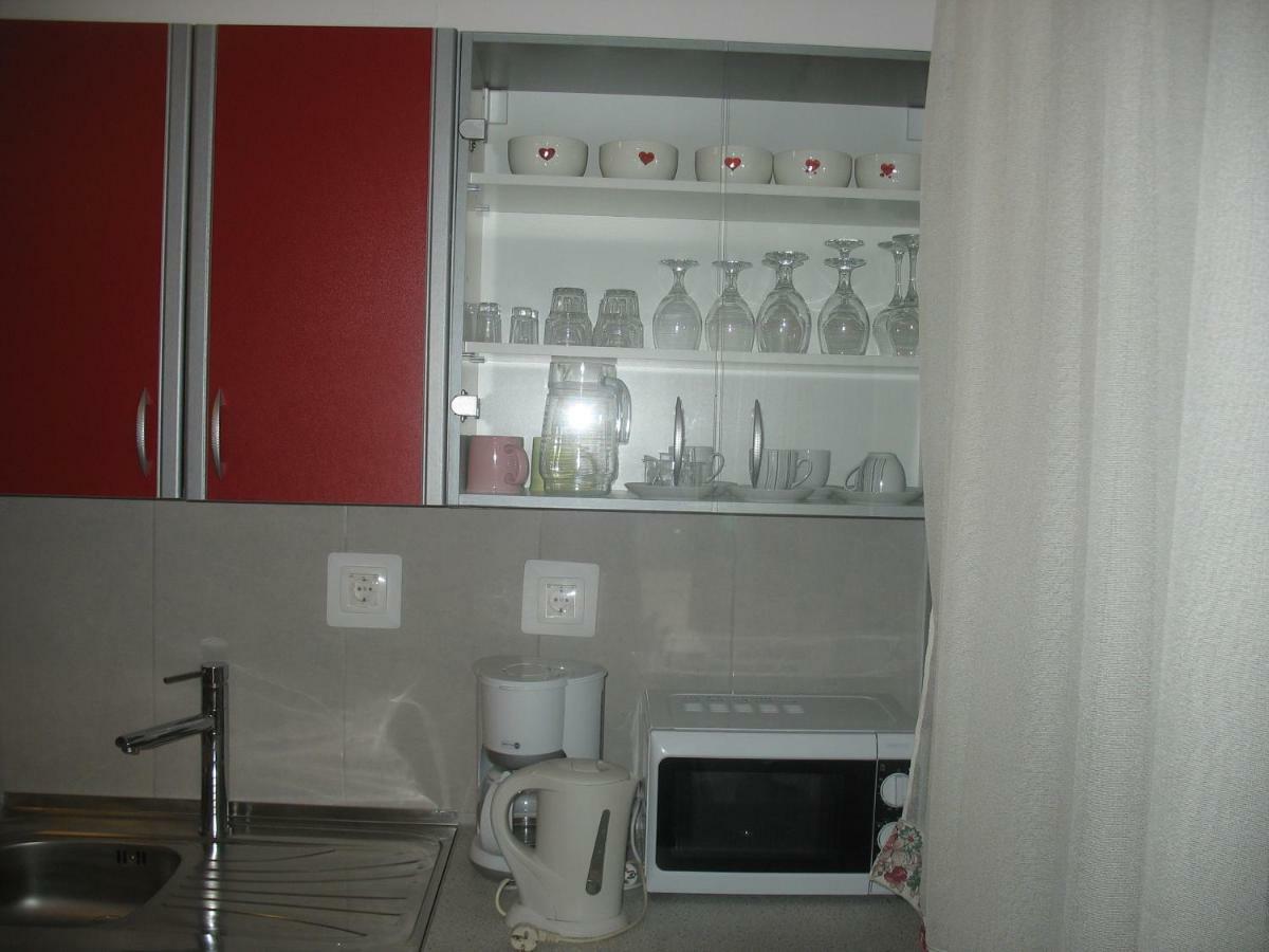 Apartments Sunag Шибеник Екстер'єр фото